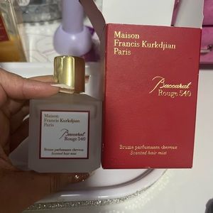 Baccarat rouge hair mist never used with box